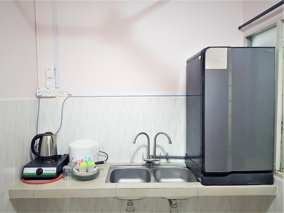 Oyo Home 90250 Sutera Wangi 3Bhk Apartment Ayer Keroh Buitenkant foto