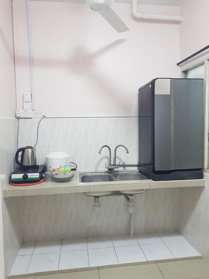Oyo Home 90250 Sutera Wangi 3Bhk Apartment Ayer Keroh Buitenkant foto